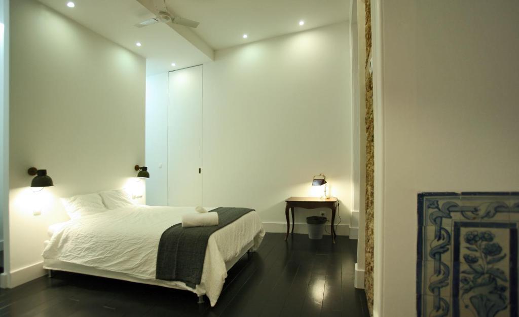 Travellers House - Hostel Lisbon Bilik gambar
