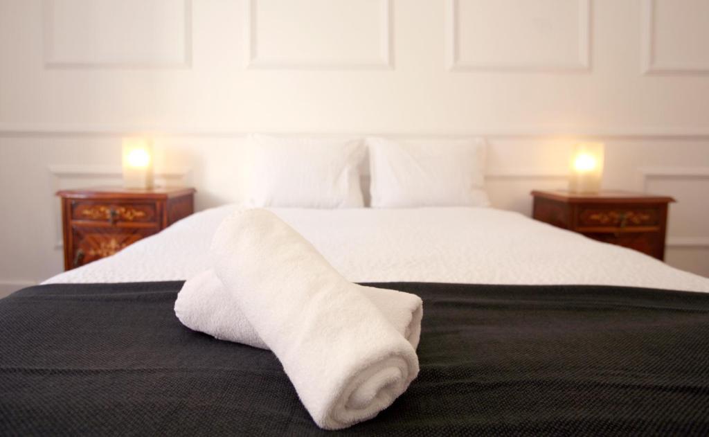 Travellers House - Hostel Lisbon Bilik gambar
