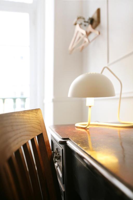 Travellers House - Hostel Lisbon Bilik gambar